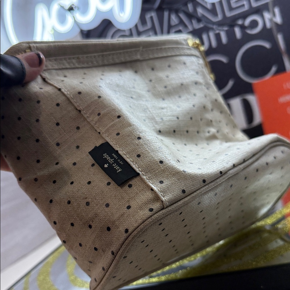 Kate Spade Black and Cream Dot Cosmetic Bag Duo - Picture 10 of 16